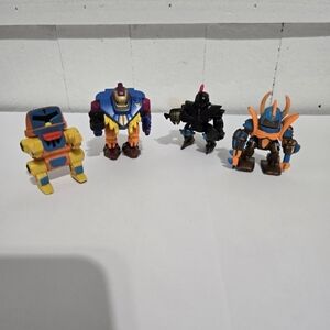 4 Vintage Galoob Micro Machine 2" Zbot Action Figures